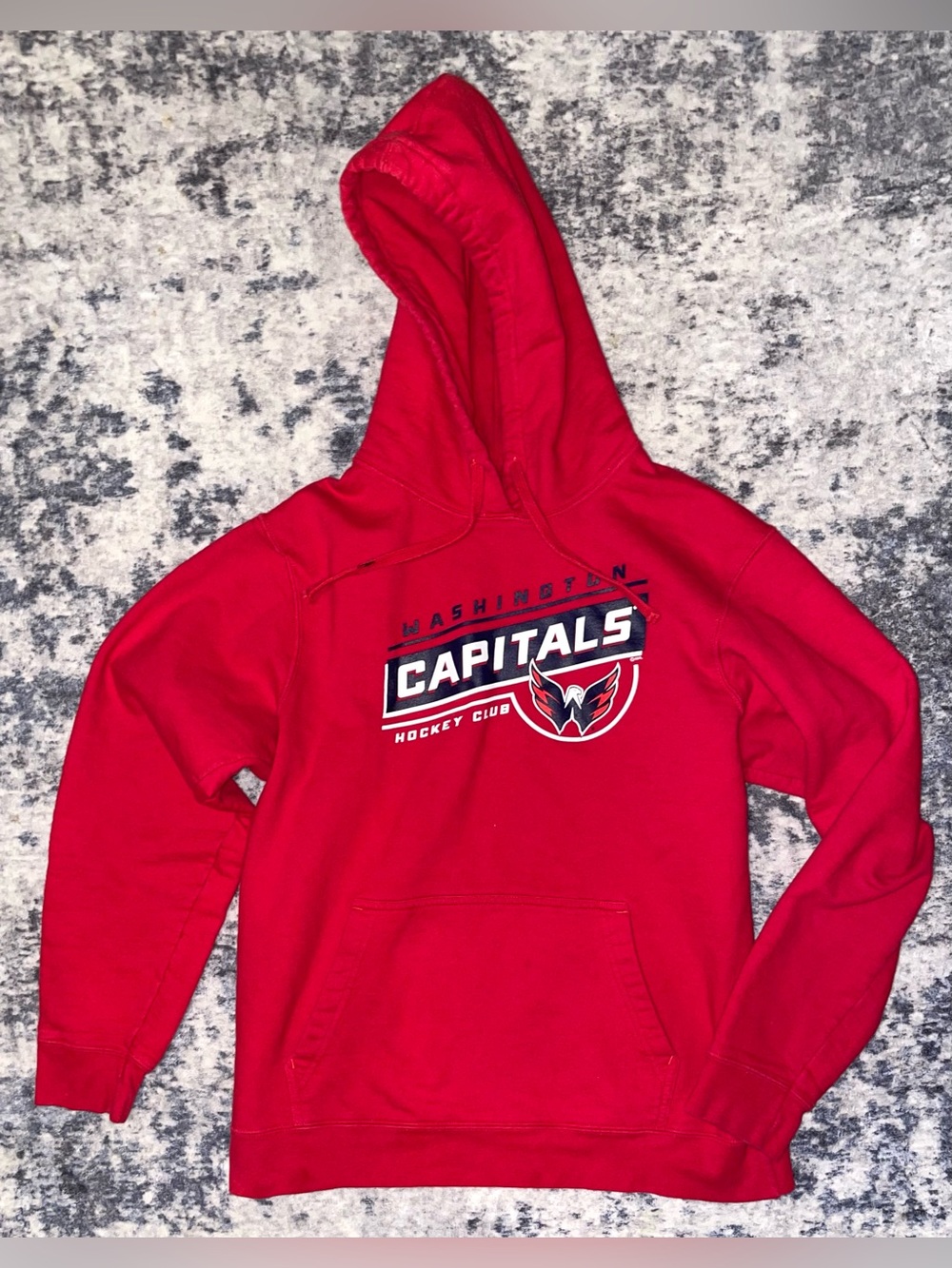 Washington Capitals hooded sweatshirt size medium